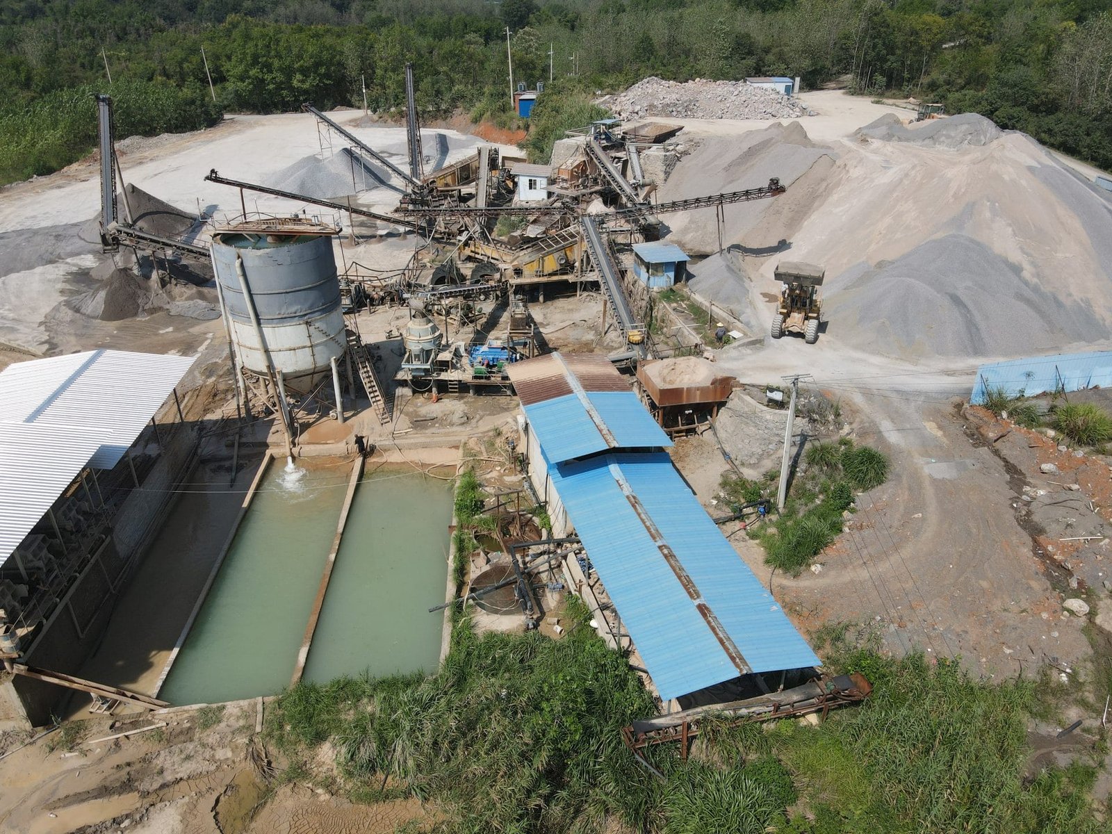 Choose Roller Sand Making Machine For Pebble Sand Making
