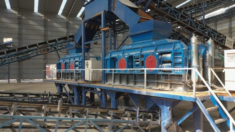 Roll crusher customer site Roll crusher customer site