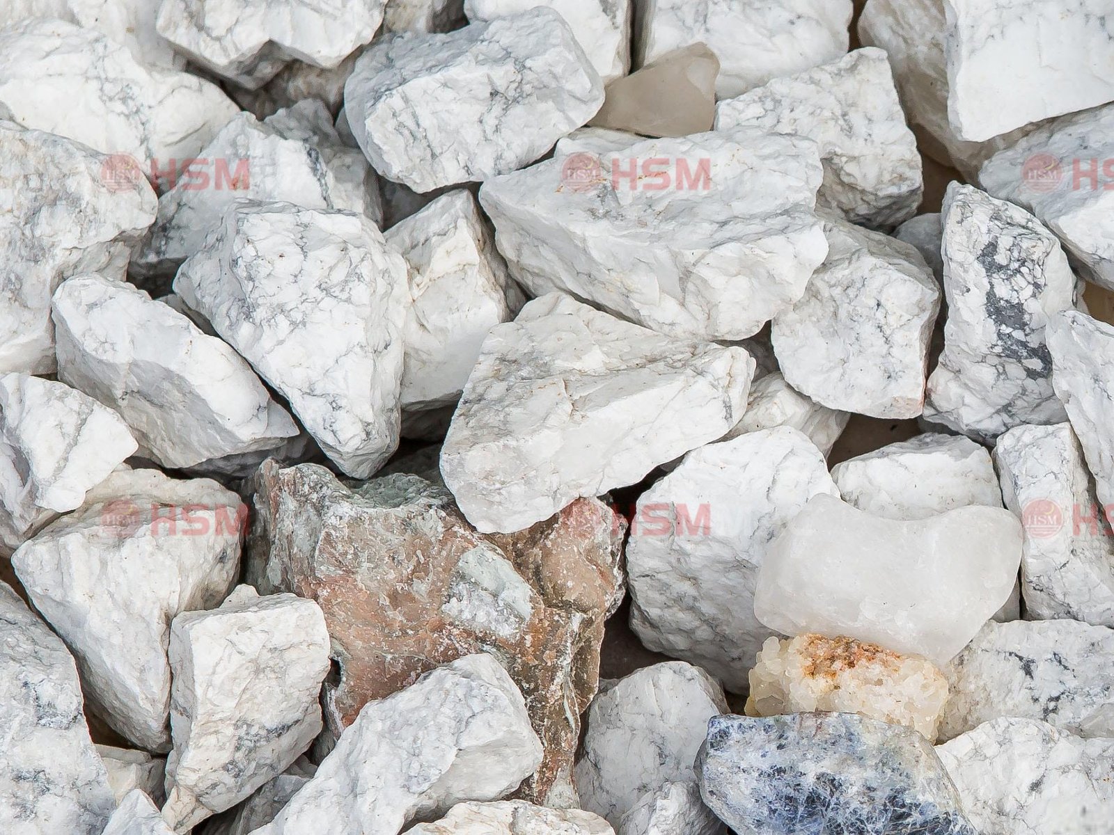 Dolomite Crushing And Sand-Making Applications