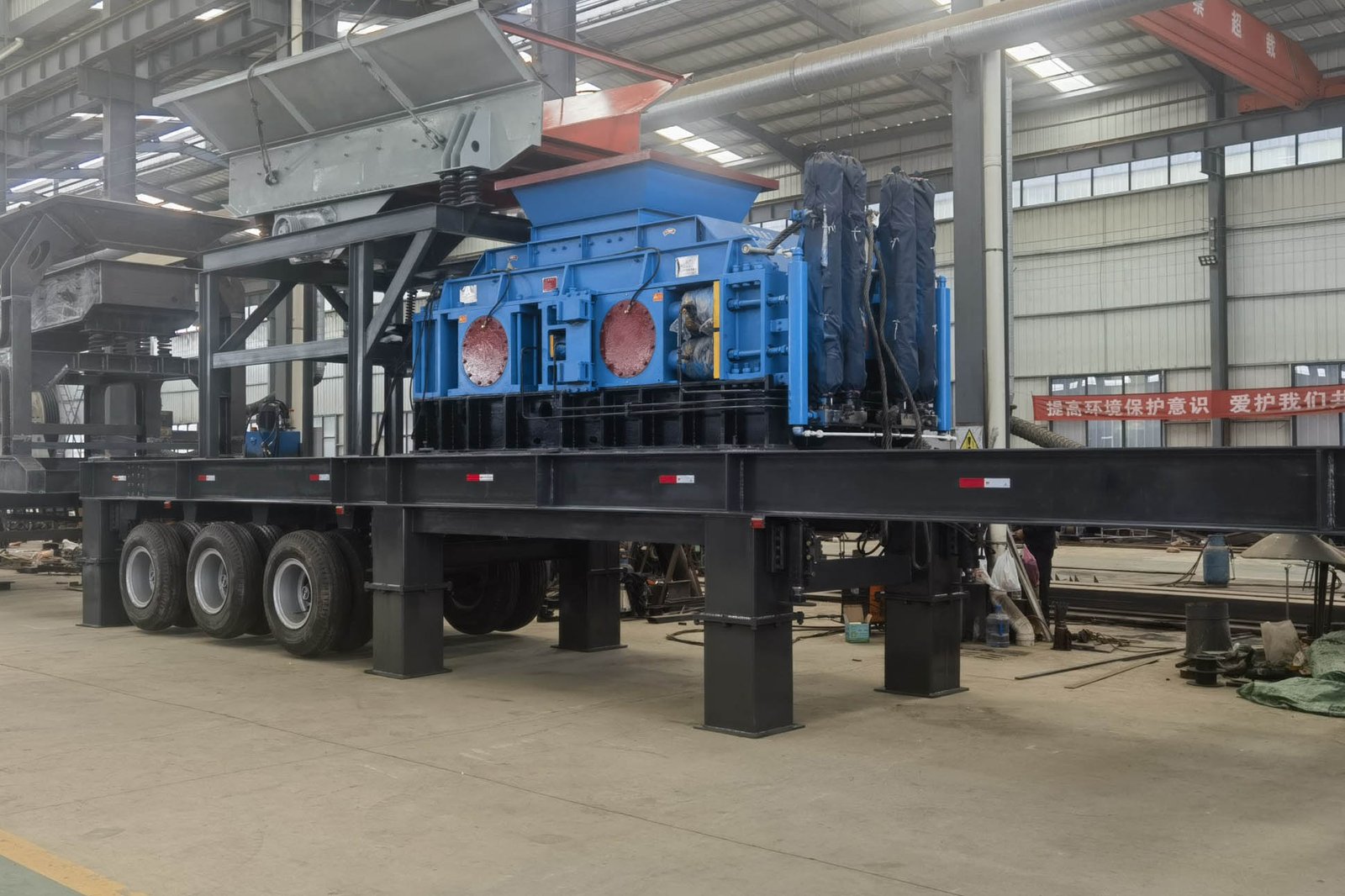 Huashengming Portable Crushers Feature “High Stability, Strong Adaptability, And Low Overall Cost” Portable Crusher For Sale