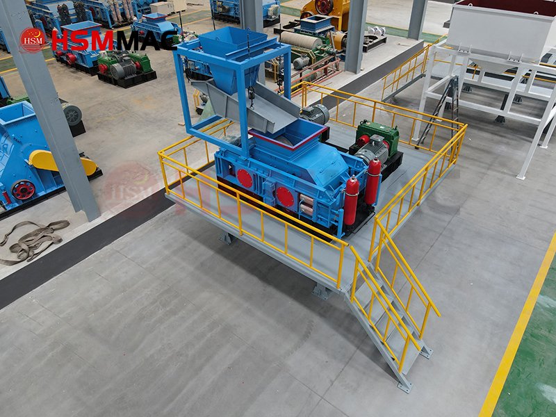 Optimizing Your Circuit: Why Choose a Roller Crusher for Pebble Crushing?