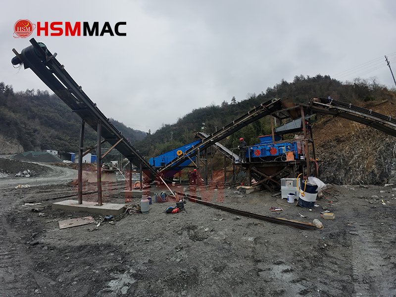 Double-roller sand making machine site