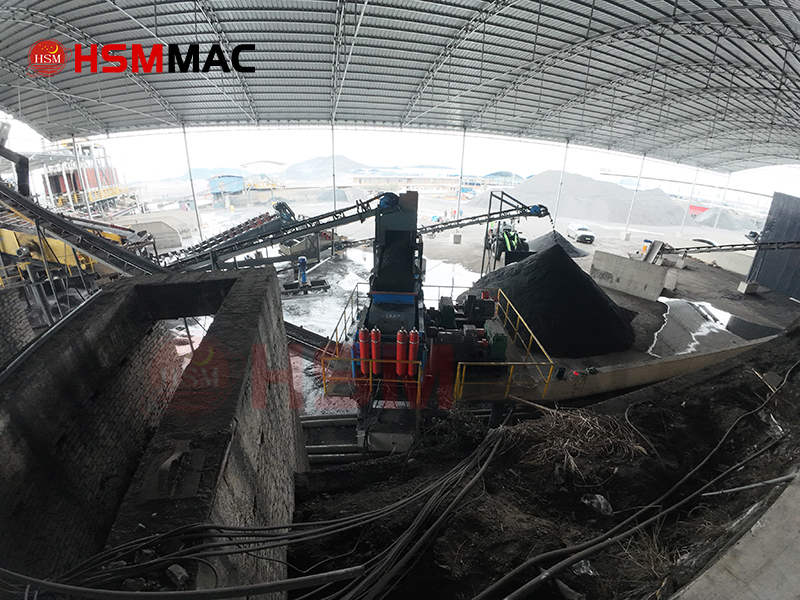 Double roll crusher crushing coal gangue