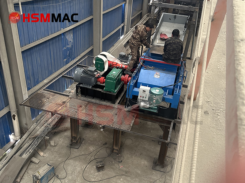 Granite sand maker production site