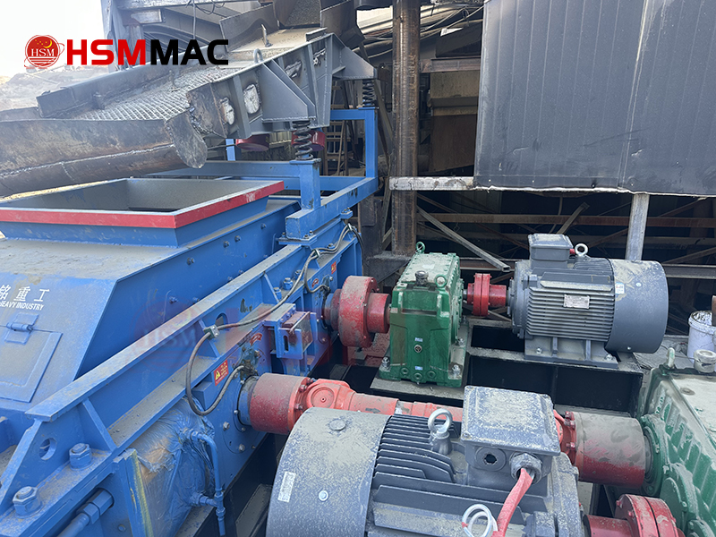 Hydraulic System of a Hydraulic Double-Roll Crusher Hydraulic System of a Hydraulic Double-Roll Crusher