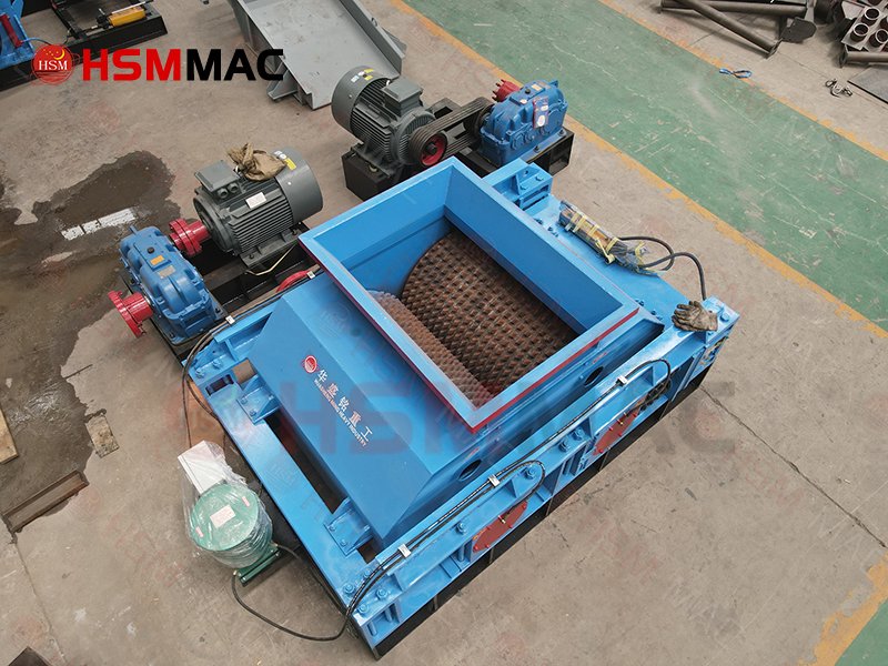 Double Tooth Roller Crusher