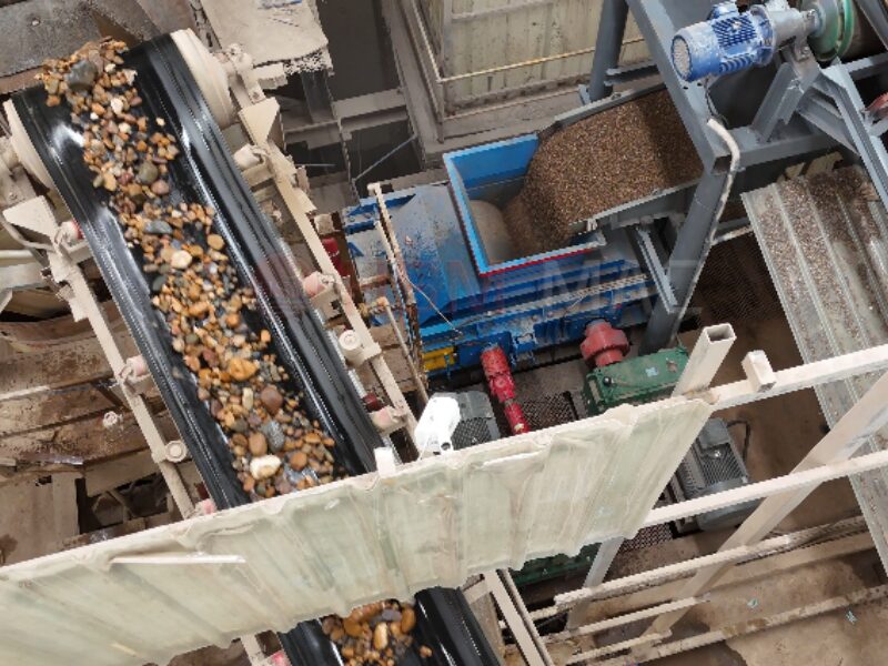 Pebble sand making machine crushing site Pebble sand making machine crushing site