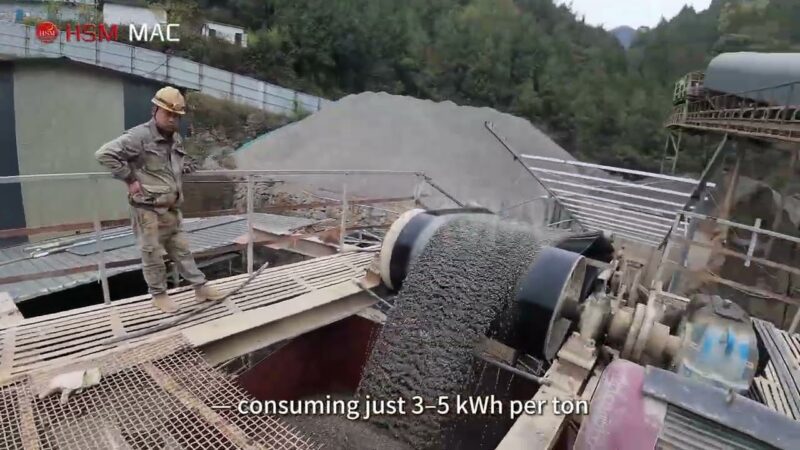 Double Roll Sand Making Machine Production Site