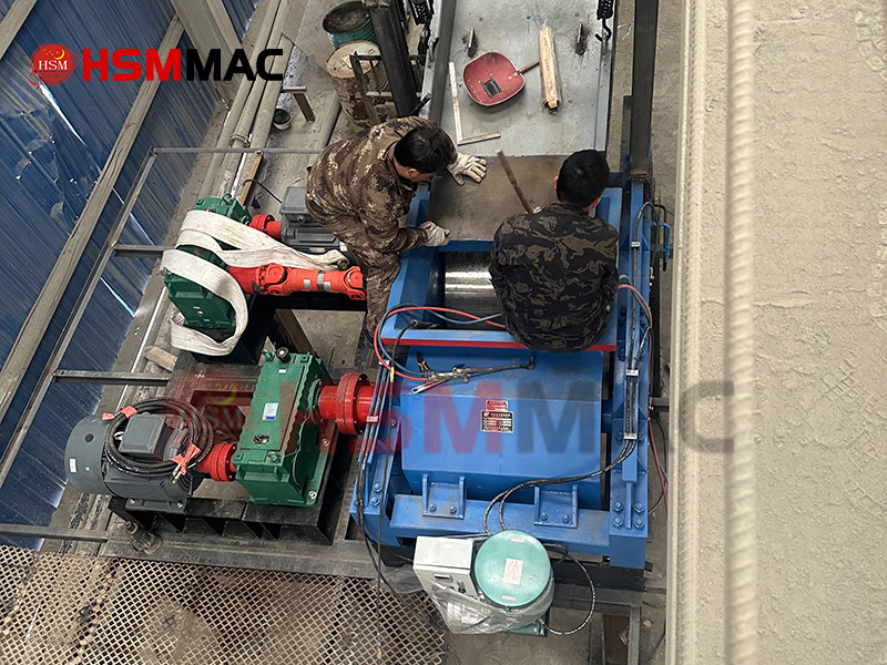 Huashengming Double-Roll Installation Site Huashengming Double-Roll Installation Site