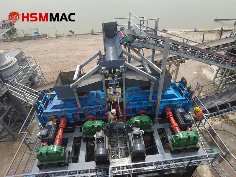 Selecting a 150 TPH Double Roll Crusher for River Pebble Sand Making